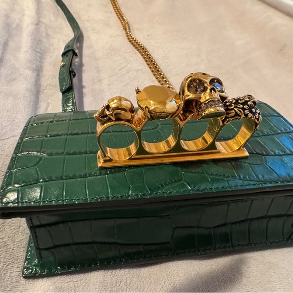 Alexander McQueen Jewelled Satchel croc-effect crossbody bag - Picture 3 of 10